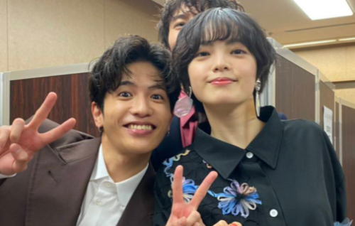 【変貌】平手友梨奈の性格や結婚の噂は本当？｜歴代彼氏・脱退理由から読み解く (2)